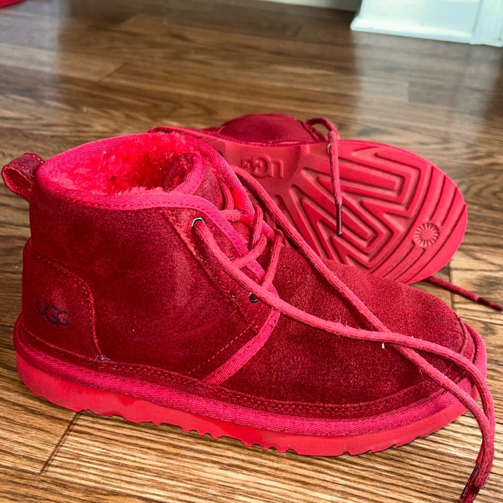 RED UGGS, only been worn about 5 times, selling know if you want grab